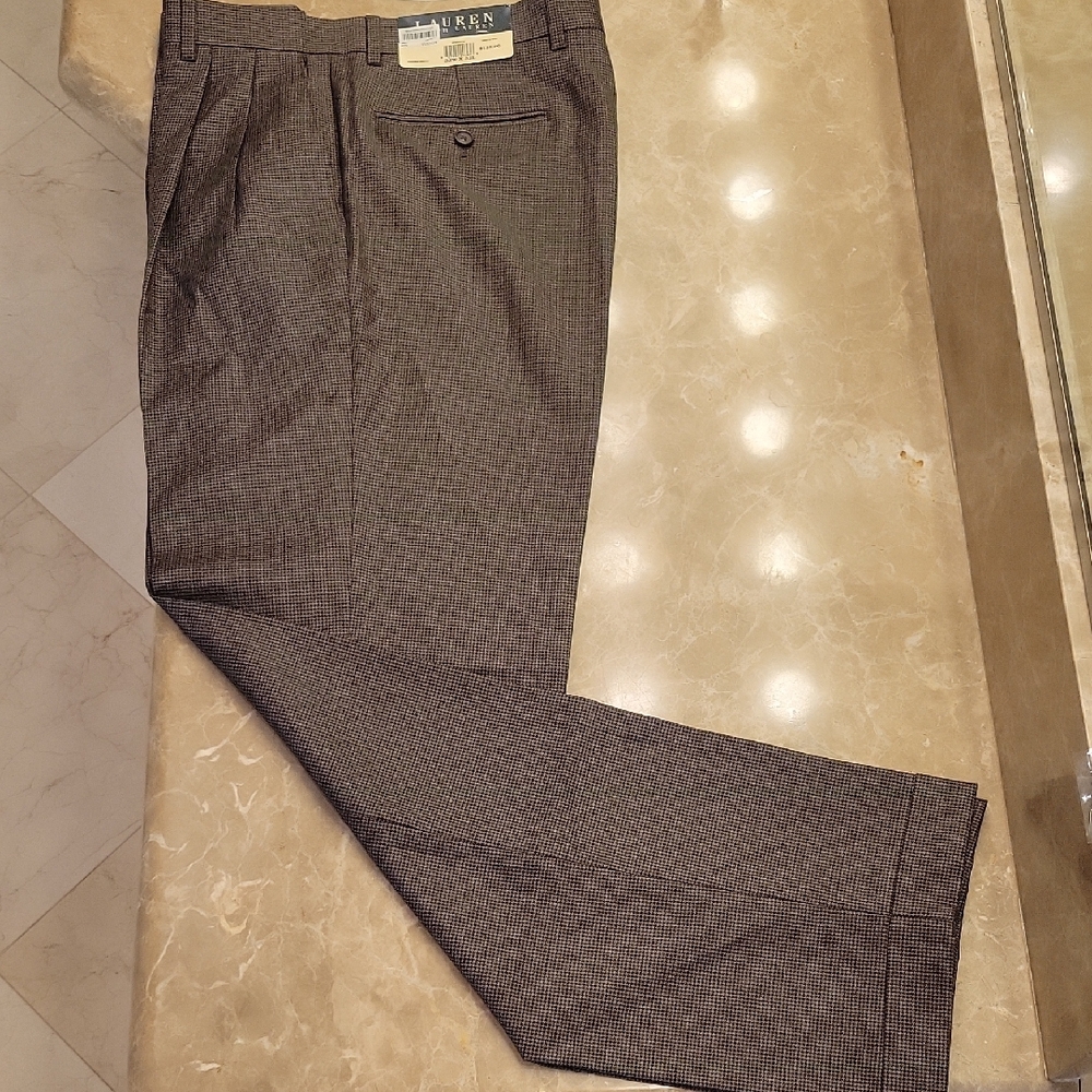 Lauren Ralph Lauren Sophisticated Gray Dress Pants for Formal Elegance, 32